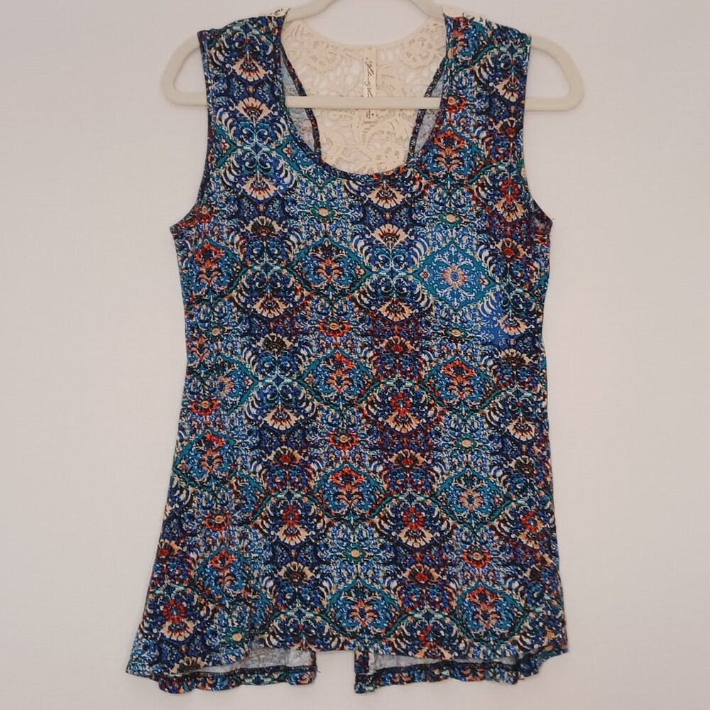 Women's Liberty Love Blue Floral Tank w/ Knit/Crochet backing Size Medium